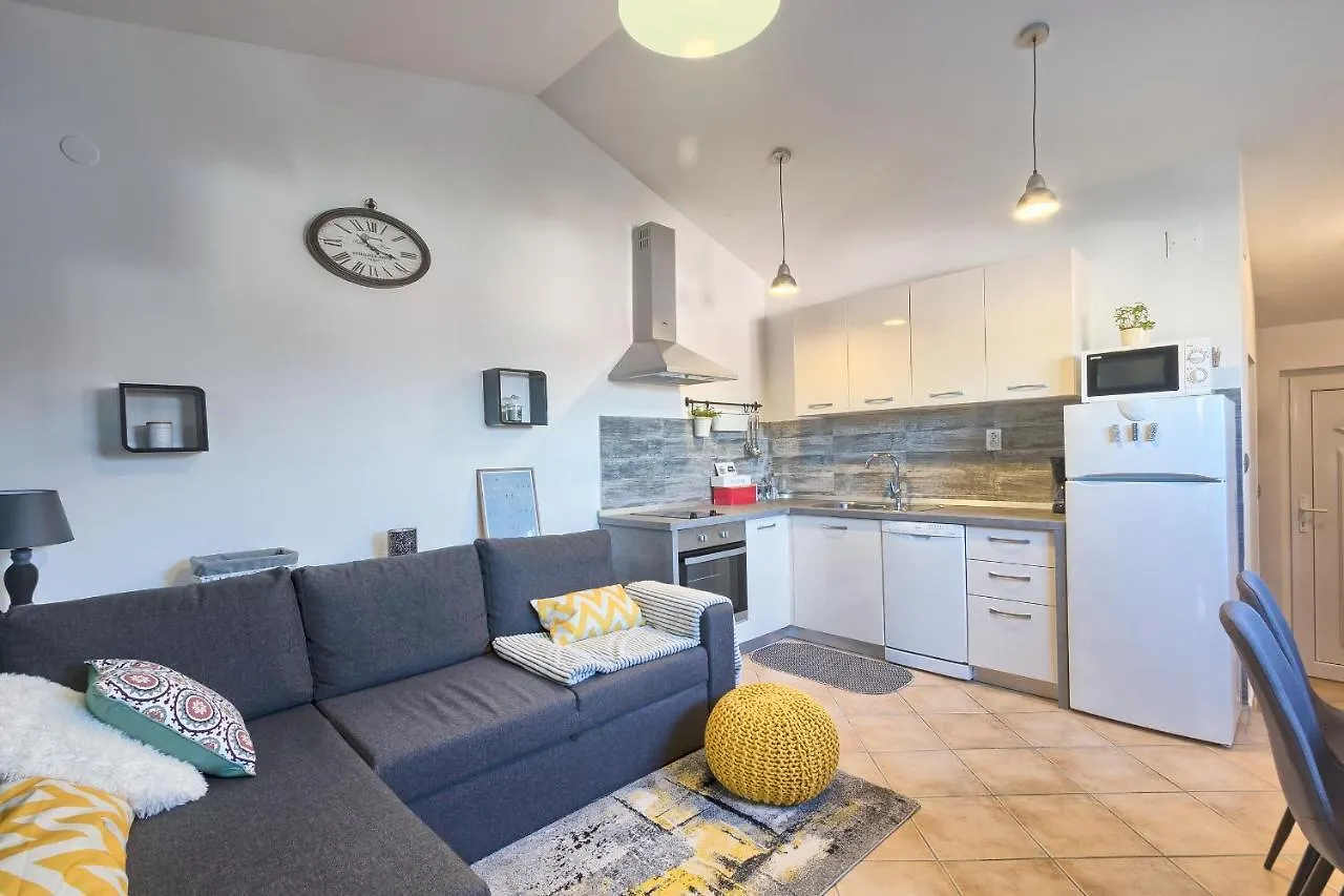풀라 Brijuni Loft 아파트